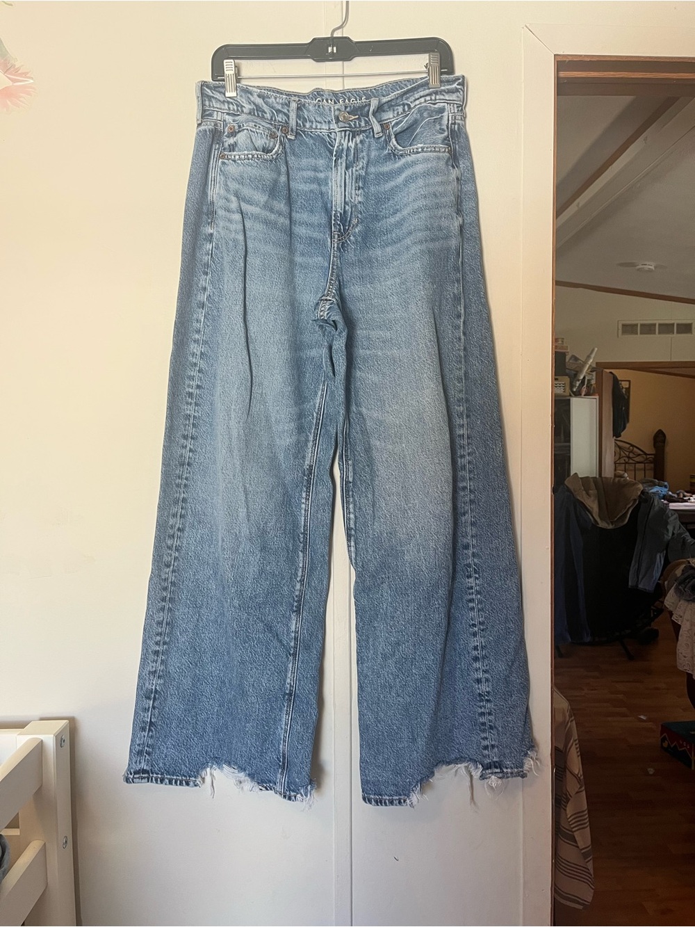 American Eagle Super High Rise Baggy Light Blue Wide Leg Jeans Distressed Hem